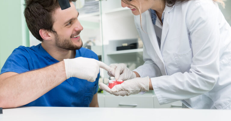 próteses dentárias em goiania